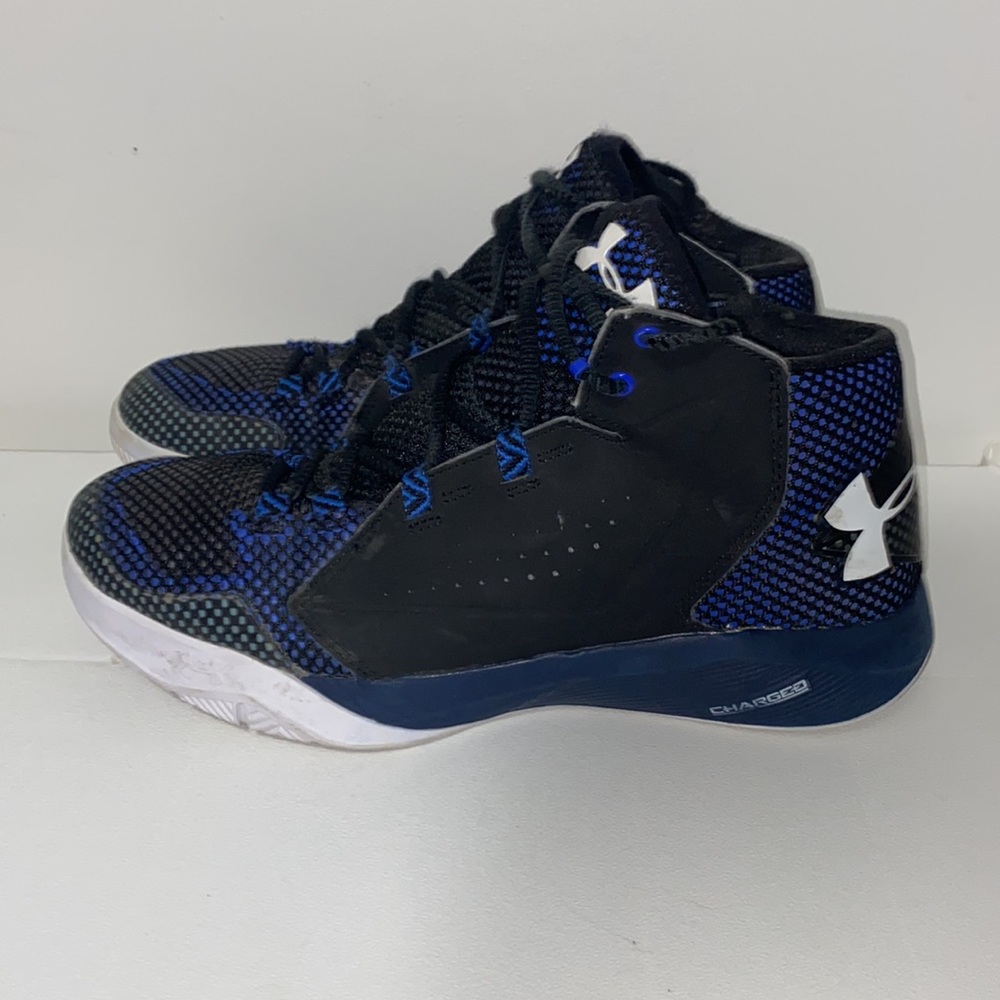 Under Armour Basketball Shoes! Sz 10